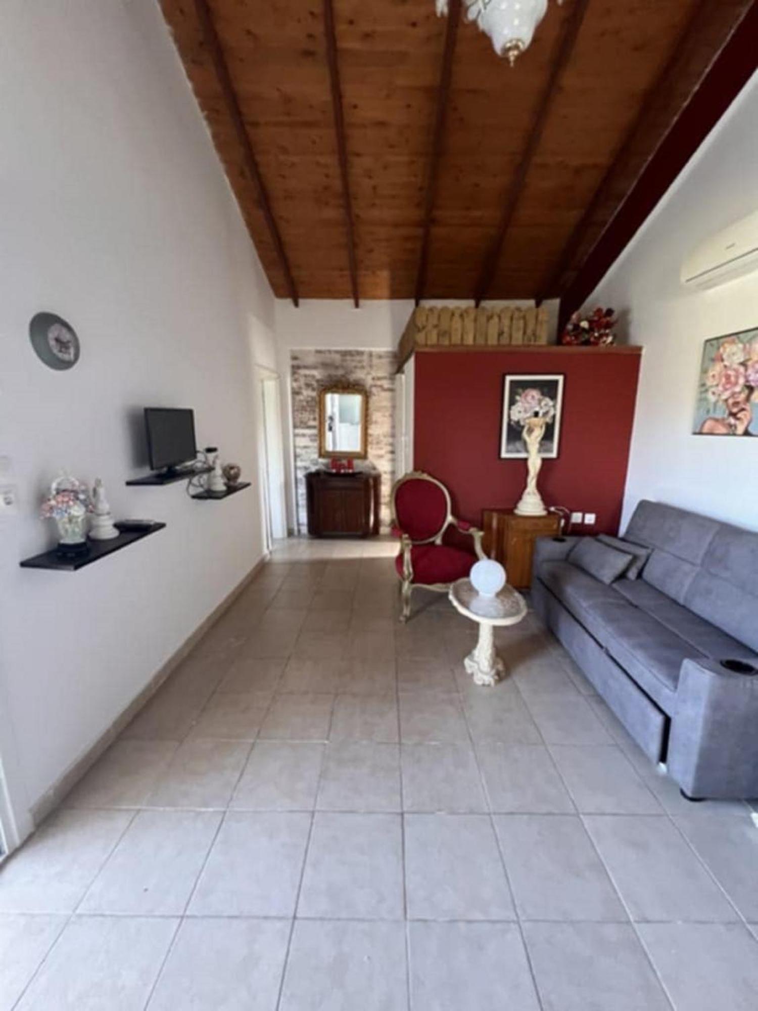 Rianna House Appartement Theológos